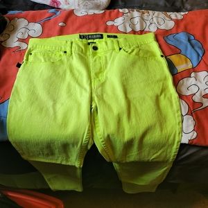 Socal Collision rude by lip service W-36 L-32